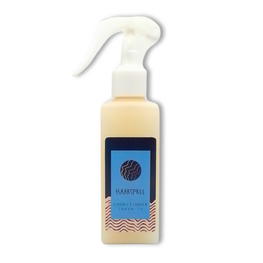 Vorderansicht Flasche mit Sprühpistole mit "Haarspree", dem leave-in Conditioner von wasserundoel