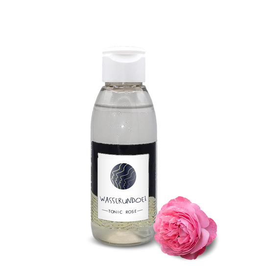 Wasserundoel Rosentonic mit Koffein und Hyaluron – 100-ml-Flasche aus Recycling-PET mit einer Damaszener Rose